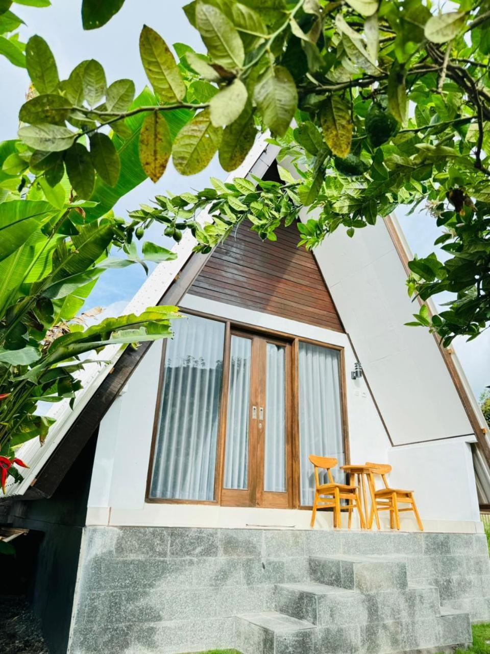 Mahadanu Villa & Glamping Kintamani Rum bild
